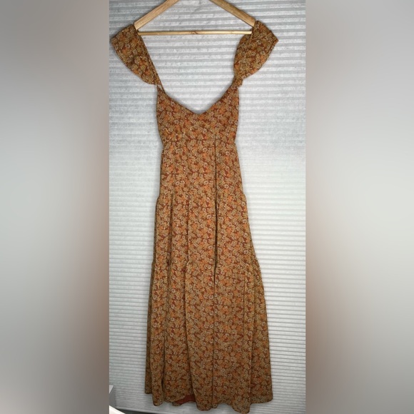 Madewell Georgette Ruffle-Sleeve Midi Dress in Daisy Meadow Size 8
NWT Sundress - Picture 2 of 13